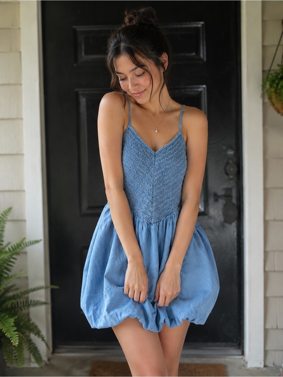American Eagle Outfitters Dresses & Skirts - American Eagle Bella Bubble Mini Dress Denim Stretch Smocked Tank Large Cottage